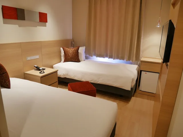 غرفة قياسية بسريرين منفصلين، Red Roof Inn And Suites Osaka Namba Nippombashi 2/4