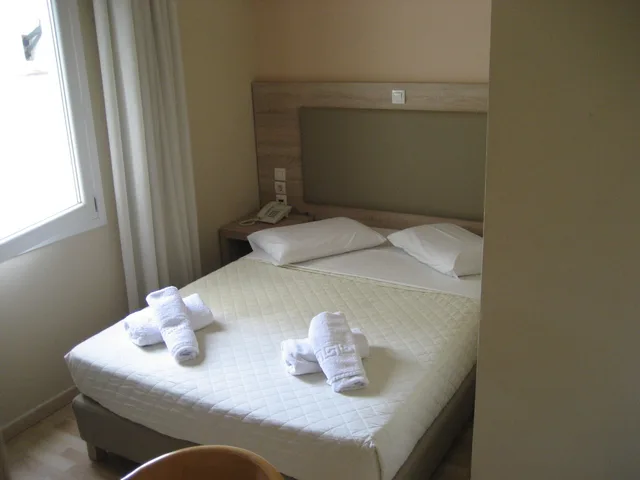 غرفة اقتصادية بحمام خاص، Elikon Hotel 1/2