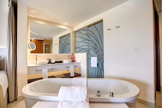 1 Bedroom, Diamond Club, Presidential, Luxury, Ocean View، Royalton Negril, An Autograph Collection All-Inclusive Resort 7/10