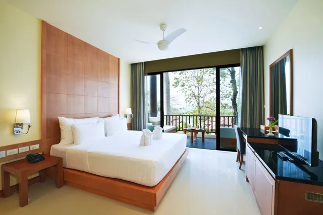 غرفة جونيور بسرير كينج بإطلالة على الحديقة، Koh Chang Kacha Resort And Spa 2/4