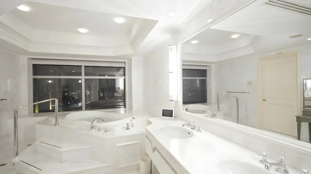 جناح بسريرين منفصلين للمدخنين، Hotel The Manhattan 1/1