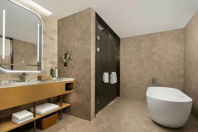 جناح ديلوكس بسرير كينج، Hilton Garden Inn Hangzhou Fuyang Fuchun 4/4