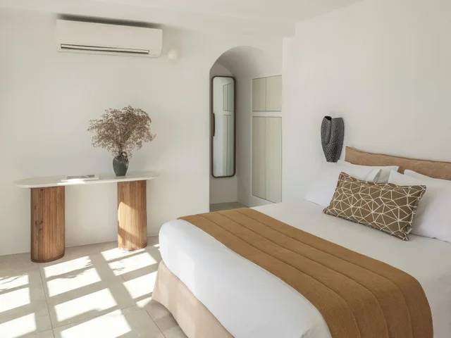 Cave, Suite, Sea View, Private Pool، Aspaki Exclusive Hotel by Art Maisons 1/3