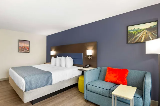 غرفة تنفيذية بسرير كينج مع أريكة، Best Western Premier Richmond City Gateway 2/4