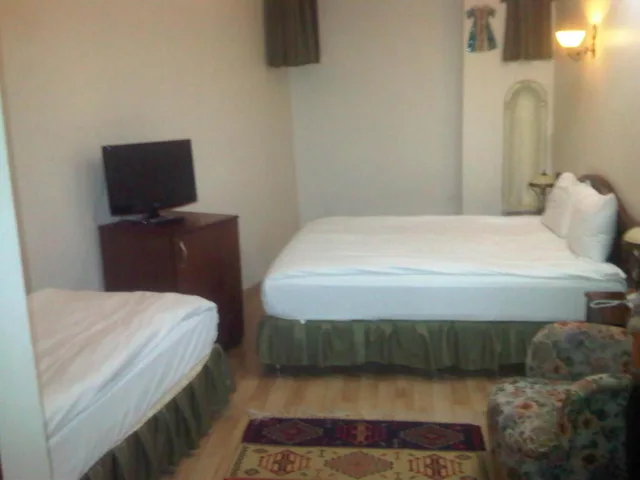 غرفة اقتصادية ثلاثية، Basileus Hotel 3/10
