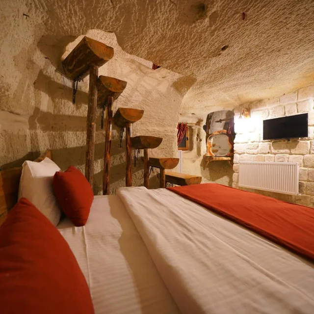 Cave, Deluxe, Valley View، Nar Cave House & Swimming Pool 2/4