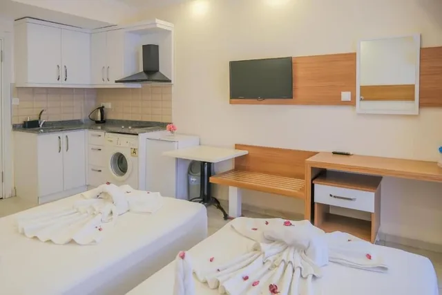 استوديو بثلاثة أسرّة، Cemal Bey Apart Otel 1/3