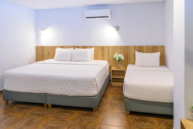 غرفة قياسية رباعية بسريرين مزدوجين، Hotel Caribbean Cartagena 1/10