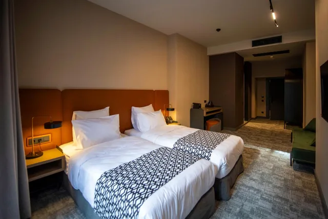 غرفة سوبيريور بسرير مزدوج، Qarvasla Hotel 2/2