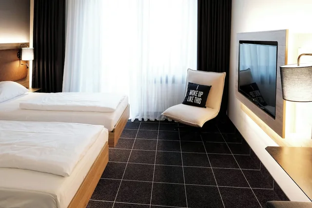 غرفة قياسية بسريرين منفصلين، FOUR POINTS FLEX by Sheraton Ratingen Dusseldorf Airport 5/10