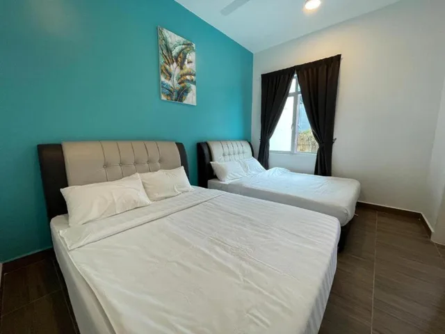 4 Bedrooms, House، Dreamscape Apartment At Golden Hill 1/4