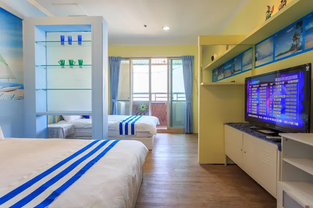 غرفة قياسية رباعية بسريرين مزدوجين، MB Hotel 4/8