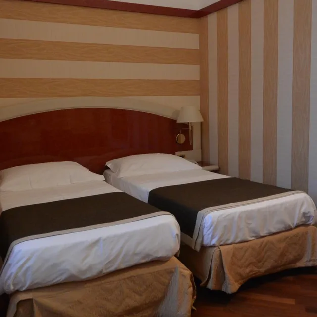 غرفة بسريرين منفصلين، Mercure Kyoto Station 1/8