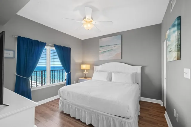 شقة سكنية بسرير كينج وسرير بطابقين بإطلالة على البحر بغرفتي نوم مع أريكة، Shores Of Panama By Panhandle Getaways 3/10