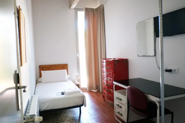Room, Single, External Bathroom، Hotel Pigal 10/16