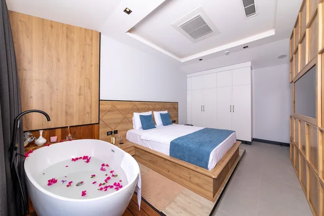 جناح بسرير كينج وسرير كينج وسريرين مزدوجين مع أريكة، Ramitos Boutique Hotel 7/10