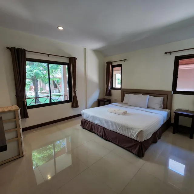 بنغل بغرفتي نوم بمنطقة جلوس، La-or Resort 1/6