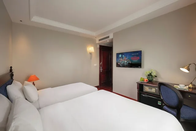 Family, Triple, 1 Double and 1 Single Bed, Sunline Hotel 2/10