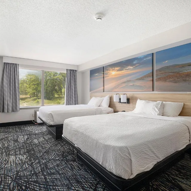 جناح استوديو بسريرين كوين، Days Inn & Suites by Wyndham Muskegon 1/10