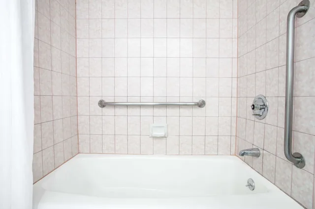 Room, King Bed, Sofa, Accessible, Days Inn By Wyndham Los Angeles Lax Redondo Manhattan Beach 10/10