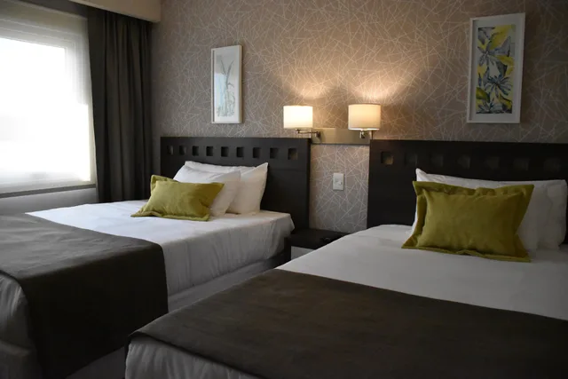 غرفة قياسية بسريرين منفصلين، Days Inn by Wyndham Zarate 2/4