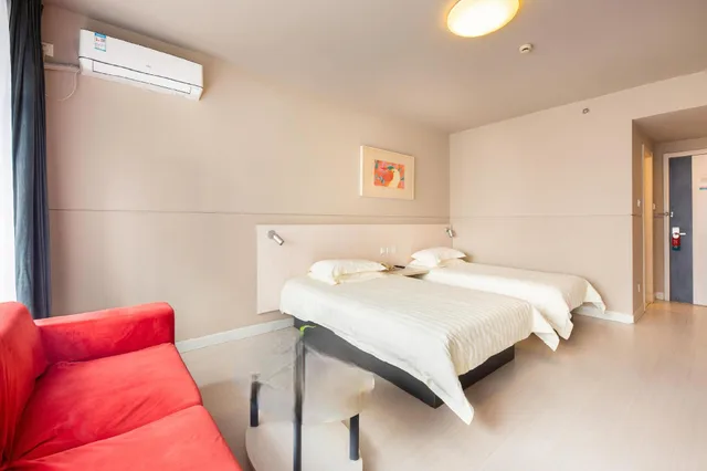 Type A, Standard، Jinjiang Inn Jinhua Binhong Road 1/1