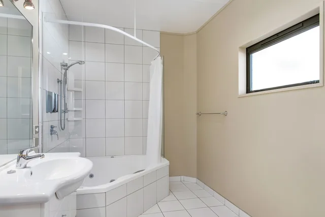 غرفة ديلوكس ثلاثية بسرير كوين وسرير فردي بجاكوزي، Kaikoura Gateway Motor Lodge 3/3