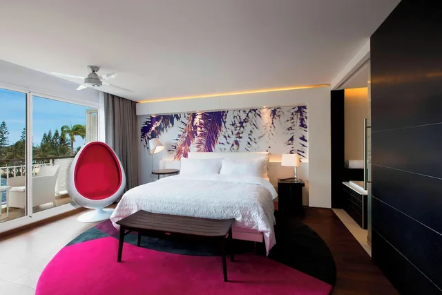 جناح بإطلالة على الحديقة بشرفة بغرفتي نوم، Le Meridien Noumea Resort Spa 3/4