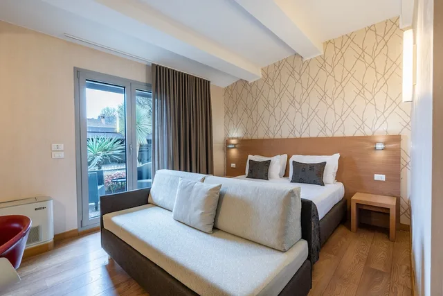 Superior, Triple, Twin Beds, Sofa, Relais Bellaria Hotel And Congressi 1/7