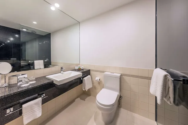 Standard, Queen Bed, Flagstaff Gardens Hotel 5/8