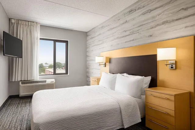 جناح بسرير كوين بغرفتي نوم مع سرير سحّاب إضافي، Towneplace Suites By Marriott Harrisburg West Mechanicsburg 1/2