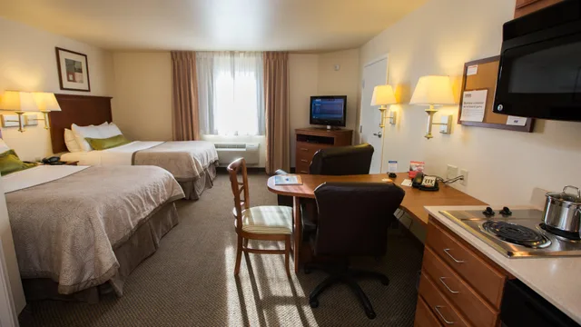 Studio, 2 Double Beds, Candlewood Suites Joplin 1/1