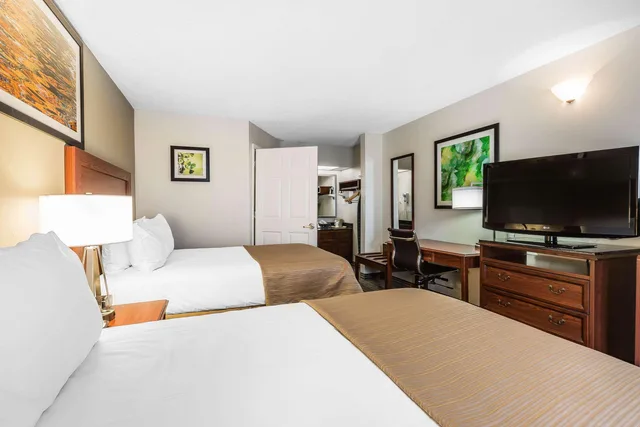 غرفة رباعية بسريرين مزدوجين، Quality Inn Gallatin-Nashville Metro 1/5