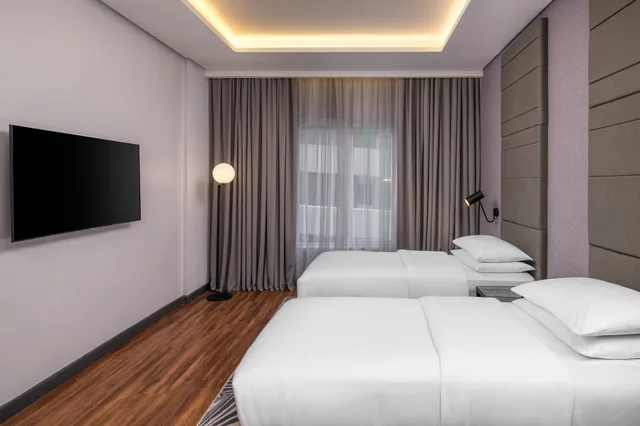 جناح بغرفتي نوم مع دخول صالة النادي، Four Points by Sheraton Lagos 3/5