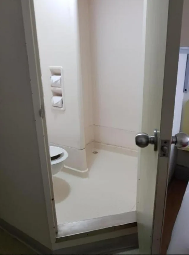 غرفة قياسية بسريرين منفصلين وسريرين كينج وسرير بطابقين، ibis budget Campbelltown 7/7