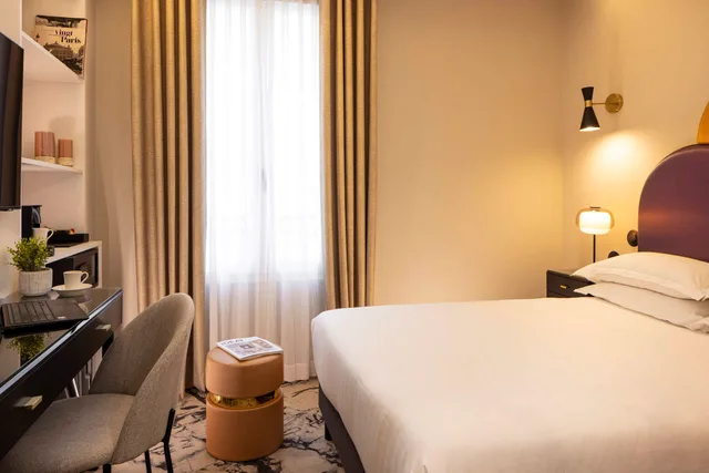 غرفة بريفيليج بسرير مزدوج، Hotel Mondial 1/4