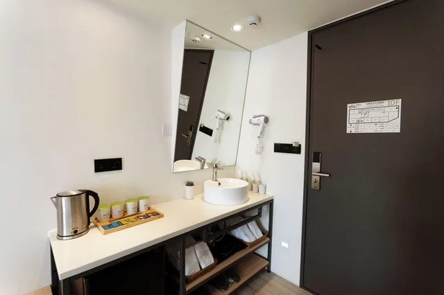 غرفة قياسية رباعية بسريرين مزدوجين، Green Hotel - Chiayi 4/4