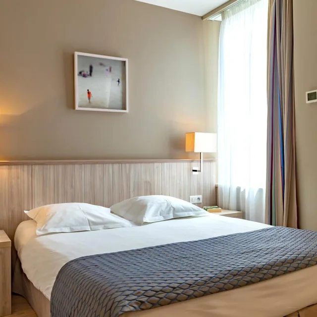 غرفة بسرير مزدوج أو سريرين منفصلين بإطلالة على البحر، Hotel Antinea 2/10