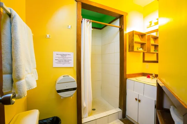 Garden, Suite, Twin Beds, 1 King and 1 Single Beds, King and Queen Bed، Bananarama Dive and Beach Resort 2/2