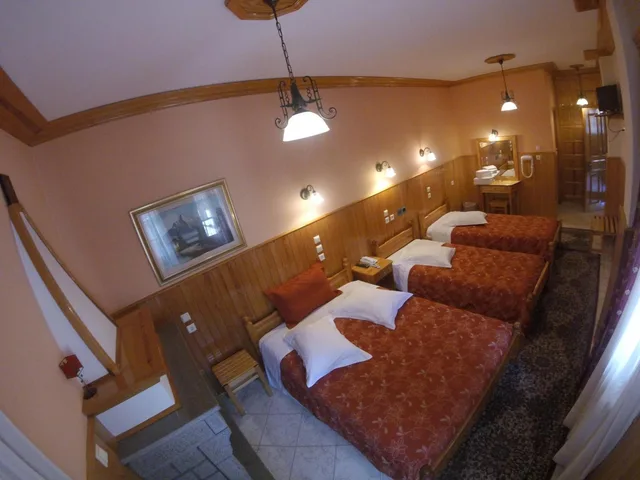 غرفة سوبيريور رباعية، Asteri Metsovo 1/2