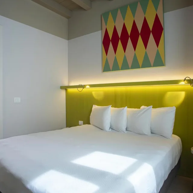 جناح، Savona 18 Suites 1/5