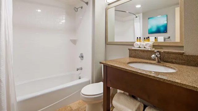 غرفة قياسية بسريرين كوين، Best Western Plus Indianapolis NW Hotel 10/10