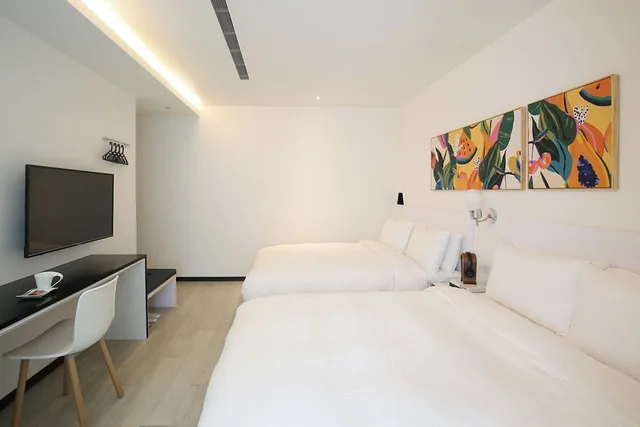 Family, 2 Double Beds, CityInn Hotel Plus Ximending Branch 2/8
