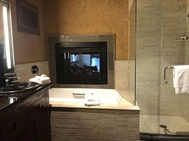 غرفة كومفورت بسريرين كوين، Border House at Crystal Bay Casino 4/4