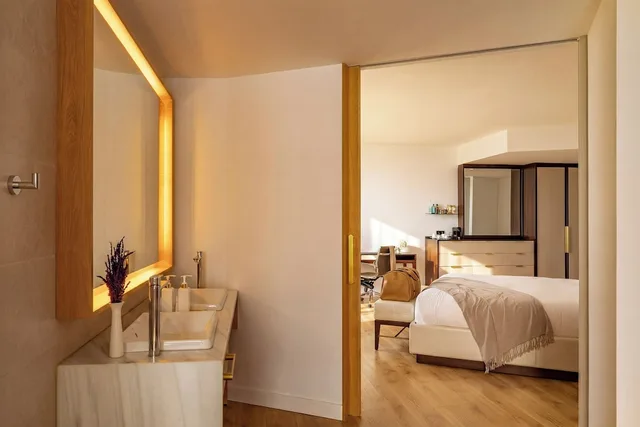 Supreme, King Bed، Torre Melina Gran Melia 3/4