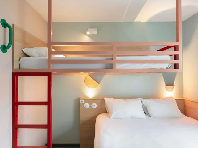 Room, Triple, Multiple Beds، Greet Hotel Nice Aeroport Promenade des Anglais 2/9