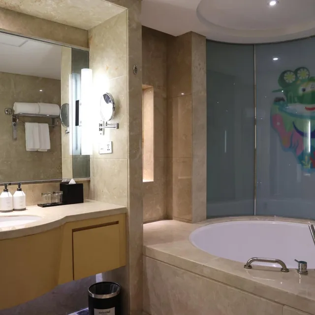 Theme, Signature, Swiss, Twin Beds، Hotel Nikko Guangzhou 2/4