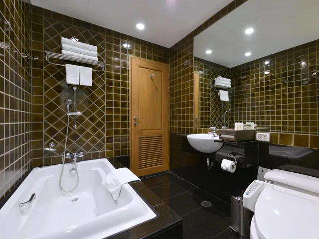 جناح بشرفة بغرفتي نوم، Grande Centre Point Ploenchit Bangkok 8/9
