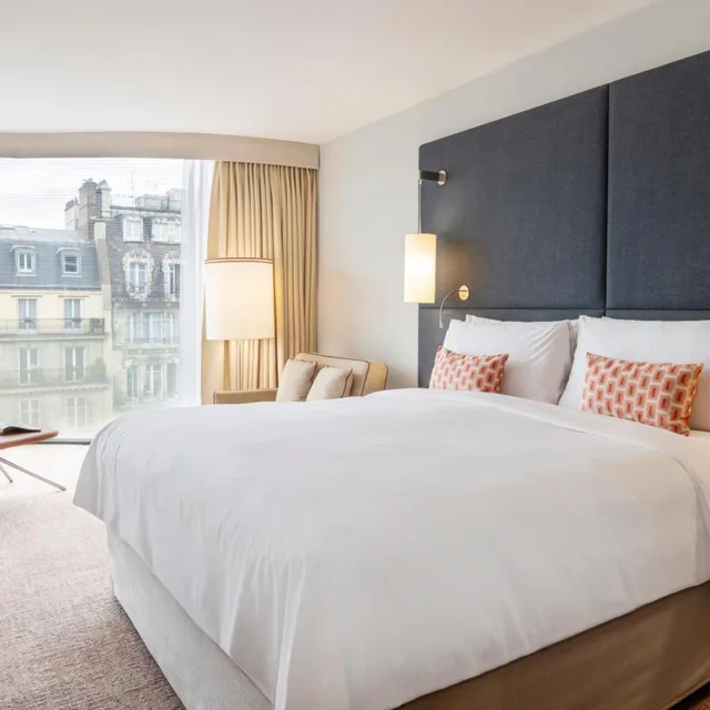 Wave, Prestige، Renaissance Paris Arc de Triomphe Hotel 3/10