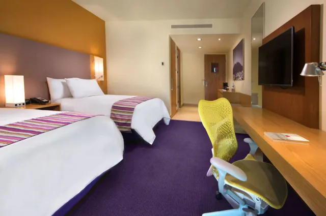 غرفة تنفيذية بسرير مزدوج، Hilton Garden Inn Monterrey Airport 1/1